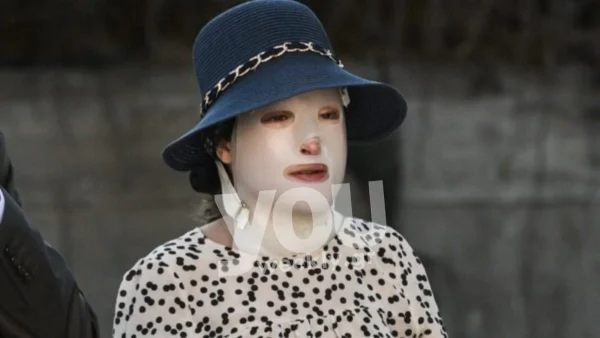 Ξανά στο νοσοκομείο η Ιωάννα Παλιοσπύρου - Η πρώτη φωτογραφία μετά το δέκατο χειρουργείο που υπεβλήθη