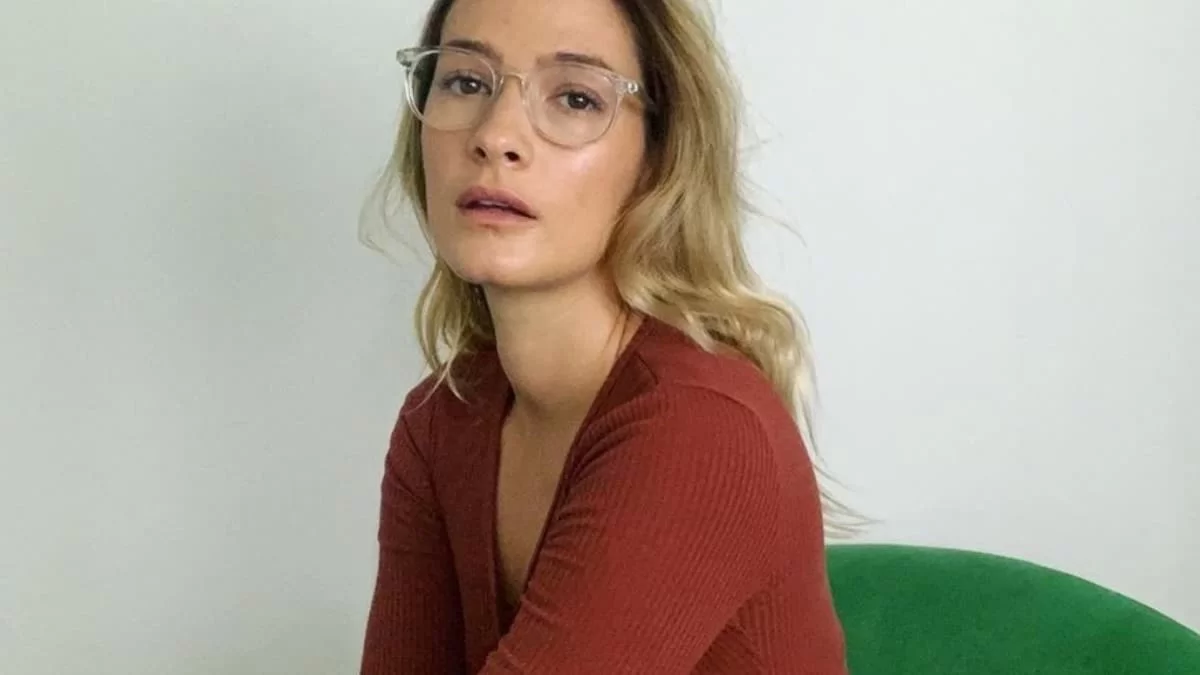 "Έριξε" το instagram η Ισμήνη Παπαβλασοπούλου - Πόζαρε topless στο Μαλιμπού