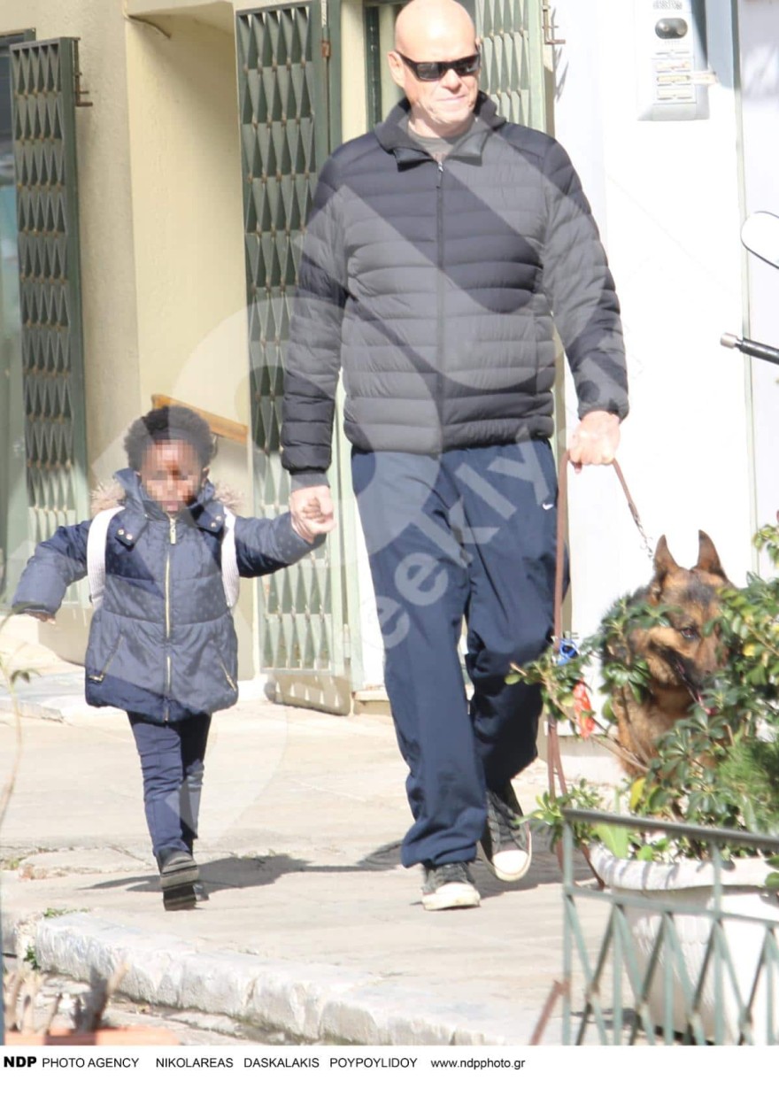 Tζώνι Καλημέρης - Άντα