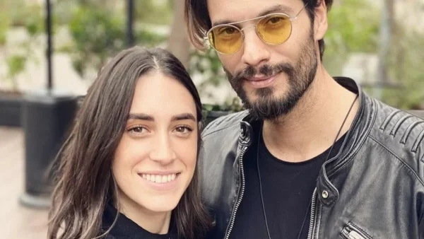 Στιγμές ευτυχίας για τον Γιώργο Καράβα και την Ραφαέλα Ψαρρού