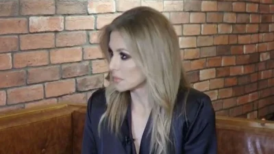 Ζωή Κρονάκη: «Είναι ανθρωποφαγικό...» - ''Έξαλλη'' η παρουσιάστρια