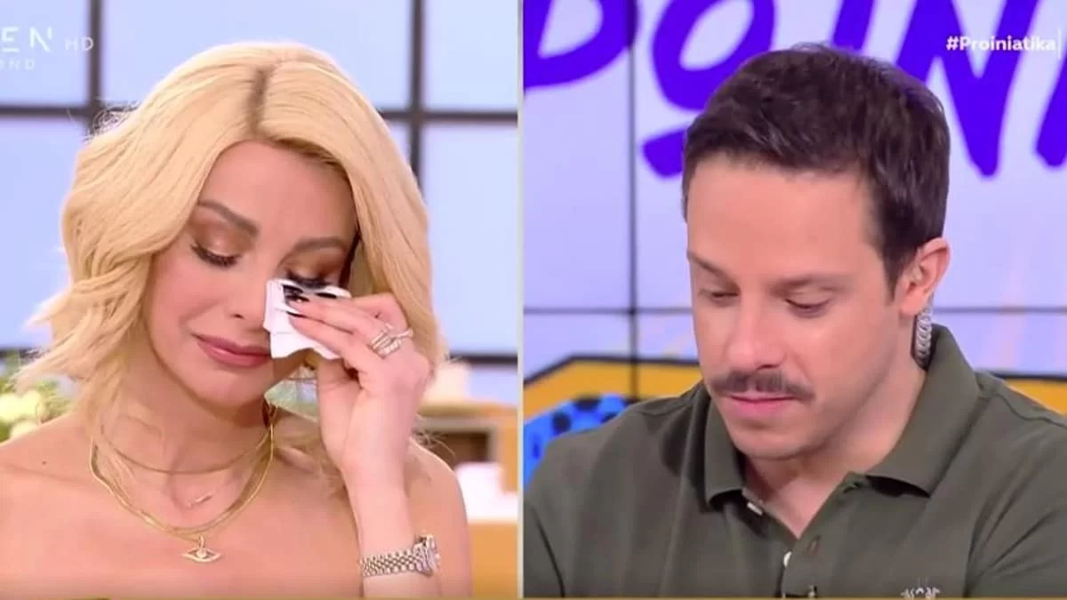 Με δάκρυα στα μάτια η Μπέτυ Μαγγίρα: "Το κουβαλάει ως καημό..."