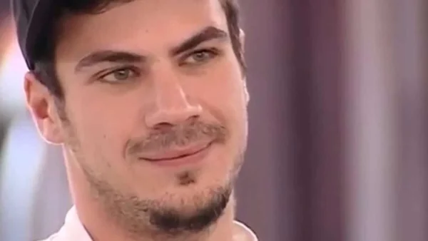 MasterChef 6: Ο "δίδυμος αδερφός" του Πετρετζίκη πήγε να μαγειρέψει και πέρασε!