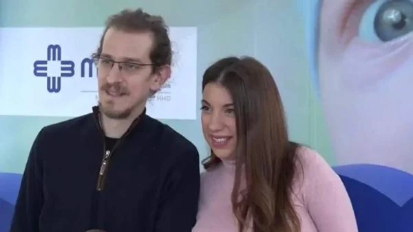 Μελίνα Μακρή: Οι πρώτες δηλώσεις μετά το εξιτήριο -  «Το μωράκι μας θα μείνει στη θερμοκοιτίδα για...»