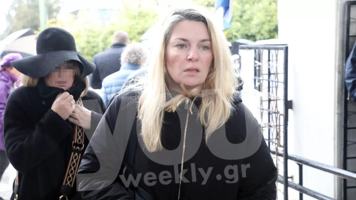 Δύσκολες ώρες για την Ελισάβετ Μουτάφη - Πέθανε ο σκύλος της