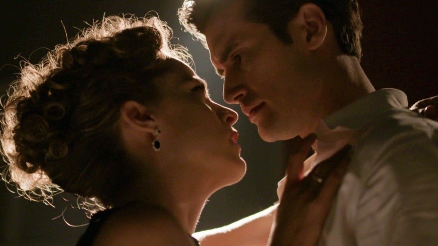 Ασημίνα τέλος Άγριες Μέλισσες