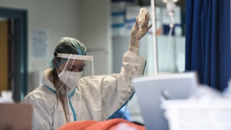 Κορωνοϊός κρούσματα