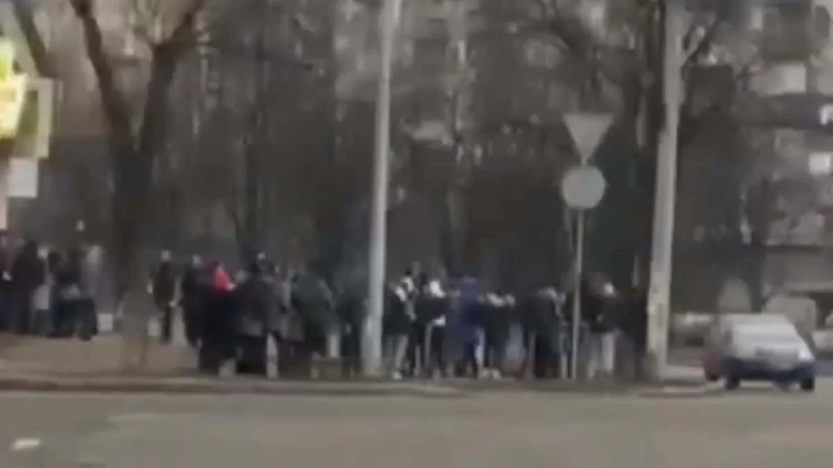 Δύσκολες ώρες για τους Ουκρανούς που ζουν στην Ελλάδα - Προσπαθούν να επιστρέψουν στην χώρα τους