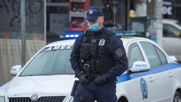 Κυψέλη: «Υιοθέτησέ με, σε παρακαλώ» – Οι εκκλήσεις της αδελφής του Ανδρέα