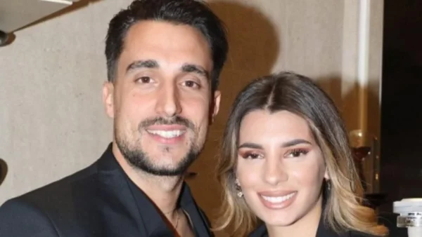 Σάκης Κατσούλης - Μαριαλένα Ρουμελιώτη: Ταξίδι αστραπή για το ζευγάρι - Τι συνέβη;