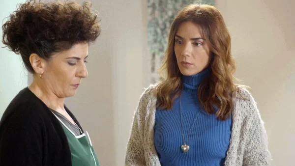 Σε Ξένα Χέρια: Η Διώνη προσπαθεί να χωνέψει το νέο του διαζυγίου