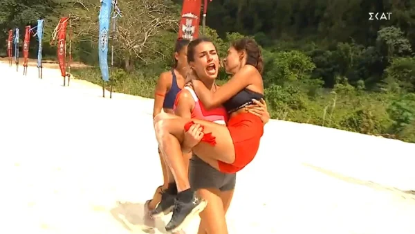 Survivor 5: Κατέρρευσαν στον στίβο μάχης Μυριέλλα και Βρισηίδα! Έτρεξαν κατευθείαν οι γιατροί
