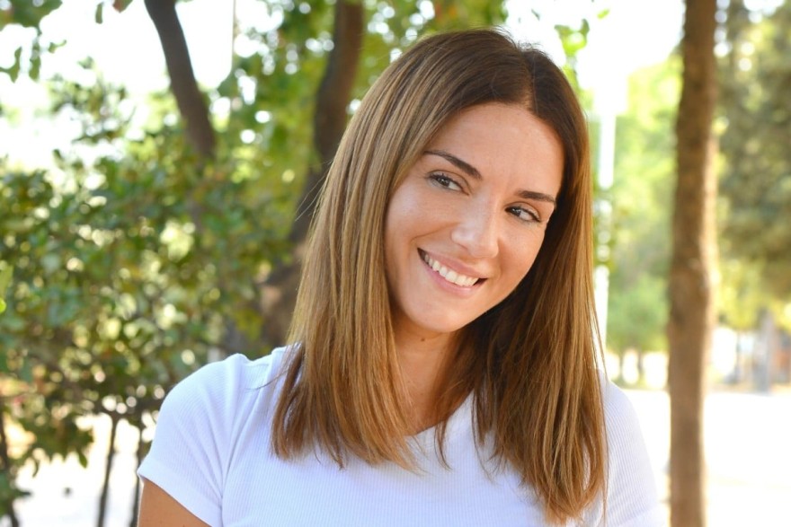 Η Βάσω Λασκαράκη στη σειρά Σε Ξένα Χέρια