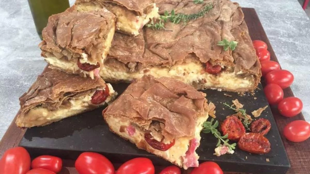 Πολύ εύκολο: Το μυστικό για να γίνεται το φύλλο της πίτας τραγανό κι όχι νιανιά