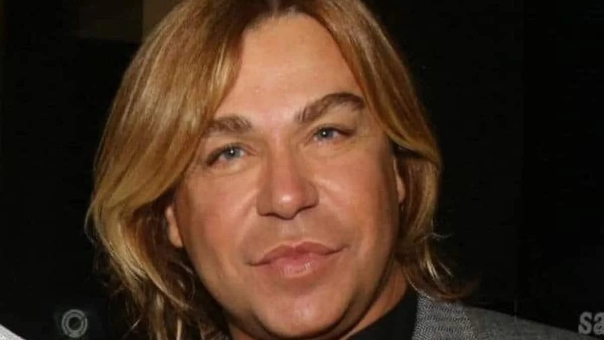 Ο αγρότης αδερφός του Τρύφωνα Σαμαρά - Δείτε πόσο πολύ μοιάζουν