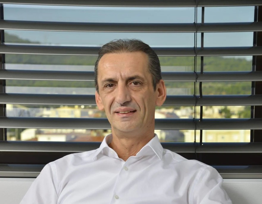 ΑΒ Βασιλόπουλος Βασίλης Σταύρου