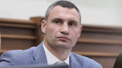 Πόλεμος Ουκρανία: Κηρύχθηκε επίσημα στρατιωτικό νόμος - «Όποιος κυκλοφορεί μετά τις 5 το απόγευμα...»