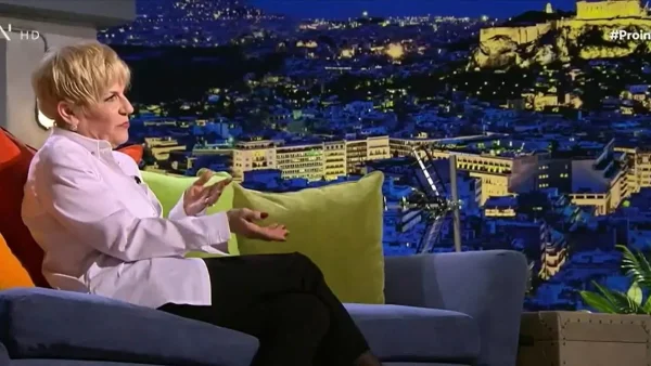 "Ραγίζει" καρδιές η αποκάλυψη της Χρύσας Ρώπα: «Η γειτόνισσα μου είπε ποιοι ήταν οι φυσικοί μου γονείς»