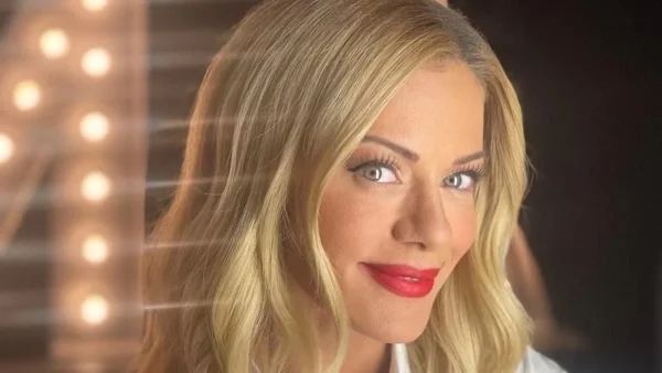 Άβαφη και χωρίς κανένα φίλτρο η Ζέτα Μακρυπούλια - Αυτή είναι η αληθινή της εικόνα