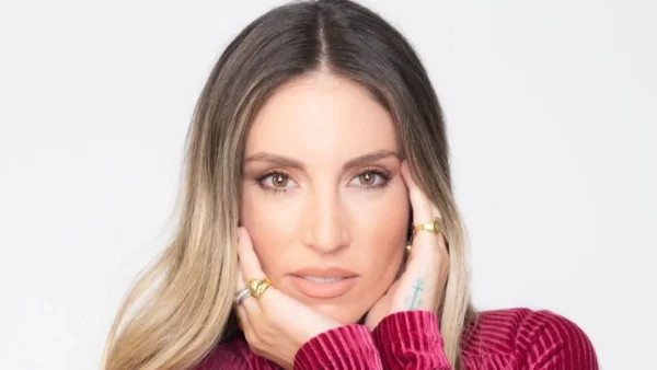 The Masked Singer: Η πρώτη ανάρτηση της Αθηνάς Οικονομάκου λίγο πριν την πρεμιέρα του σόου