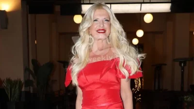 Με μίνι μαύρο φόρεμα - Σούσουρο με την νέα φωτογραφία της Μαρίνας Πατούλη