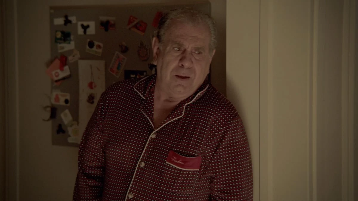 Συμπέθεροι από τα Τίρανα: Ο Μπουκουράν παθαίνει καρδιακό επεισόδιο