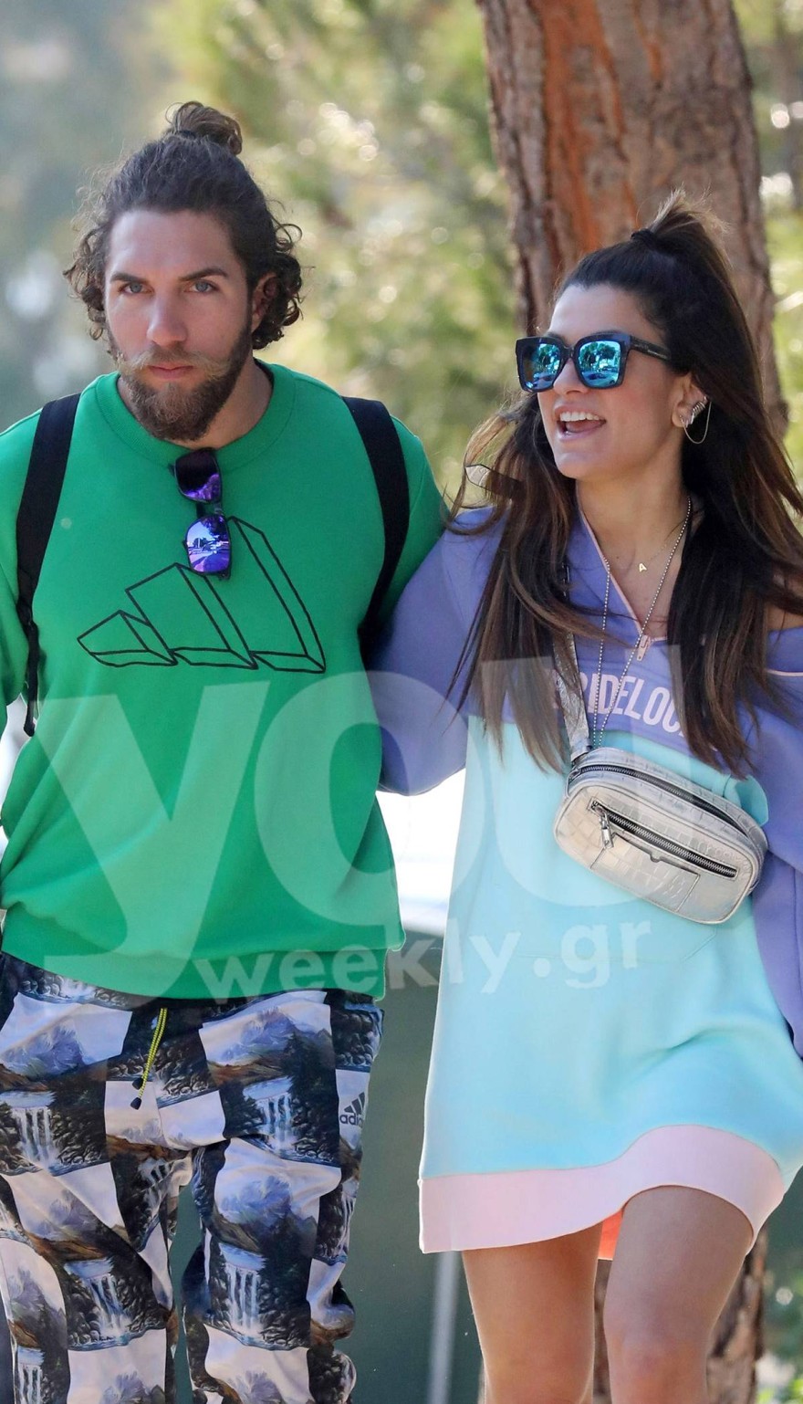 Ο Γιώργος Κορόμι και η Τίνα στην Γλυφάδα