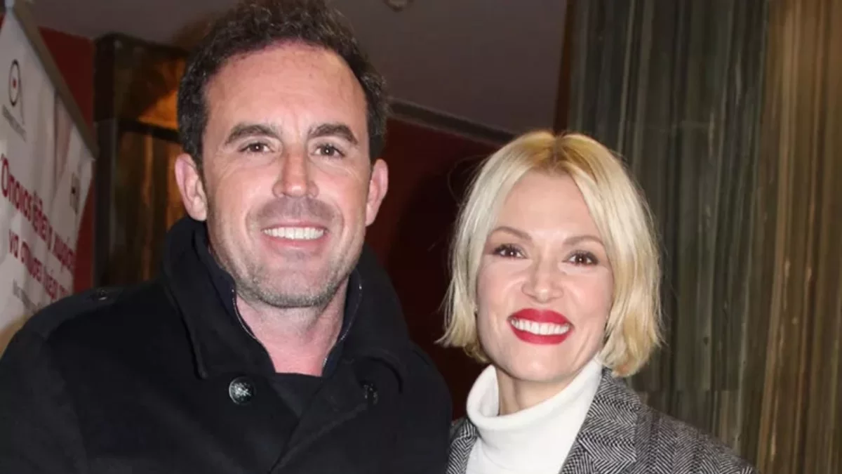 Ξανθιά σαν την Καγιά και κούκλα - Η πρώην σύζυγoς του Ηλία Κρασσά που χώρισαν επεισοδιακά