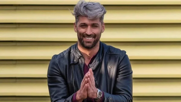 Ημίγυμνος στην νέα του φωτογραφία - Αντιδράσεις στα social media με την ανάρτηση του Αλέξη Παππά