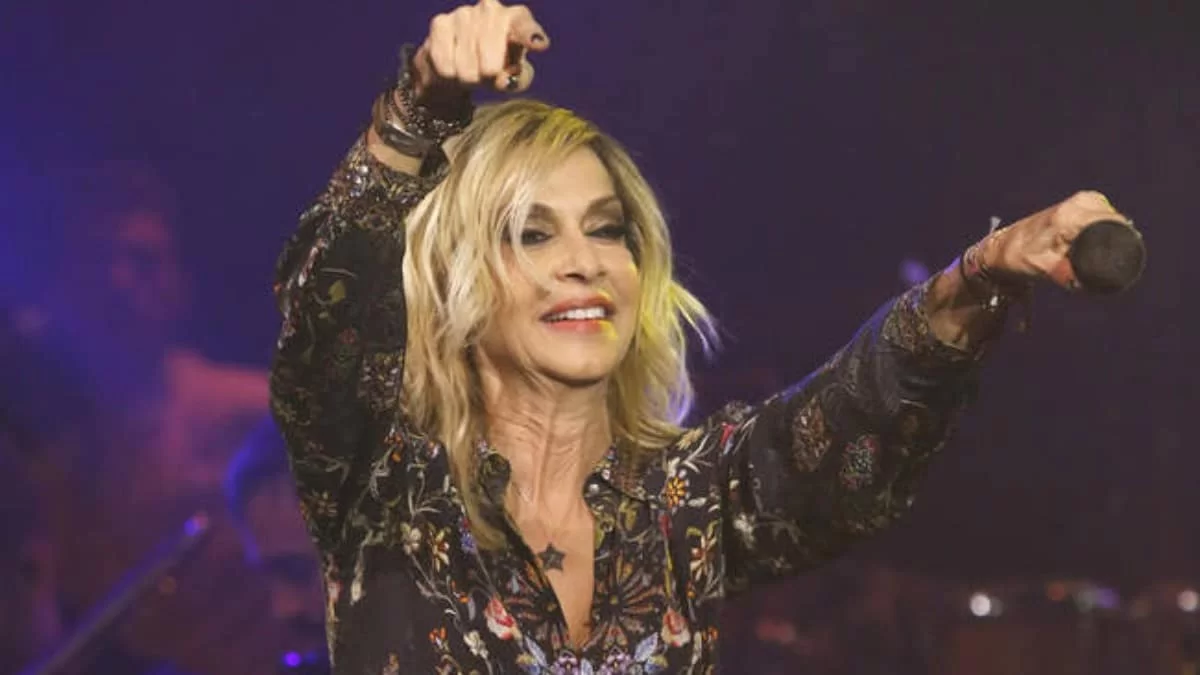 Χαμός με την είδηση που κυκλοφόρησε πριν από λίγο για την Άννα Βίσση - Τι συνέβη