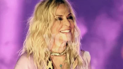 Χαμός με την είδηση που κυκλοφόρησε για την Άννα Βίσση - Επισημοποιήθηκε με μια φωτογραφία