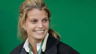 28χρονη με πλούσια προσόντα η άγνωστη αδερφή της Αθηνάς Ωνάση - Ακατάλληλες φωτογραφίες της στο φως