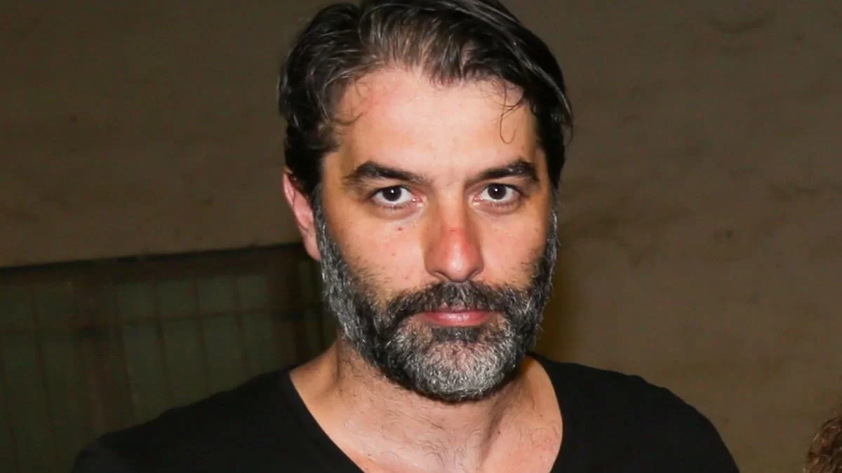 «Σ' αγαπώ» - Ρίγη συγκίνησης με την φωτογραφία του Βασίλη Μπισμπίκη