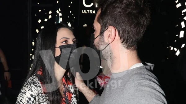 Αποκλειστικές φωτογραφίες από τα τρυφερά τετ - α - τετ της Μπεζάν με τον Παππά λίγο πριν γίνουν γονείς