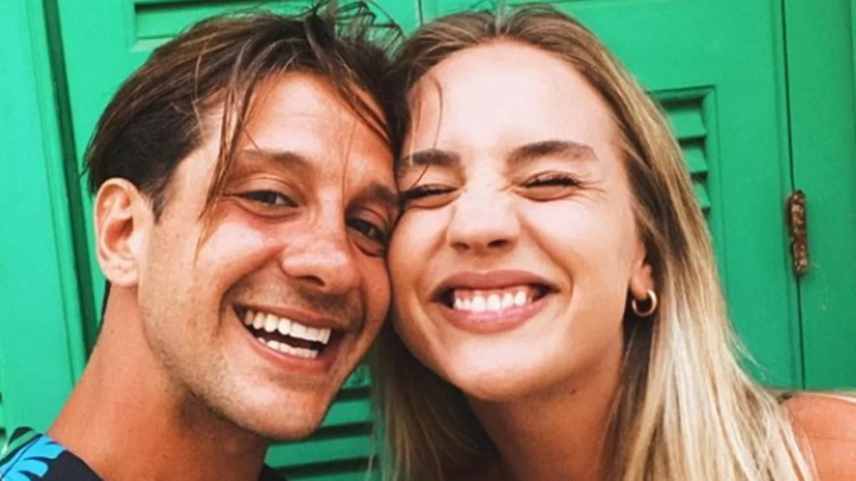 Γενέθλια για την Αλεξάνδρα Εξαρχοπούλου - Η τρυφερή έκπληξη του Ηλία Μπόγδανου στη σκηνή