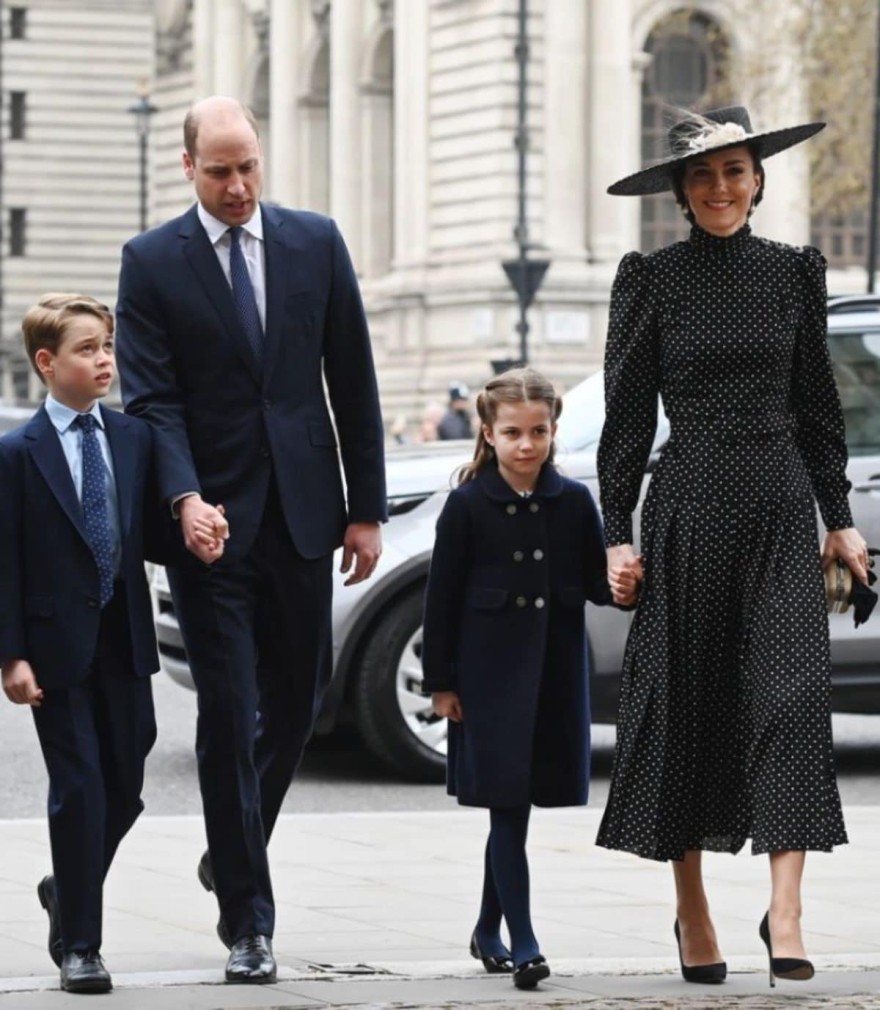 Ο πρίγκιπας Γουίλιαμ η Κέιτ Μιντλετον και τα παιδιά
