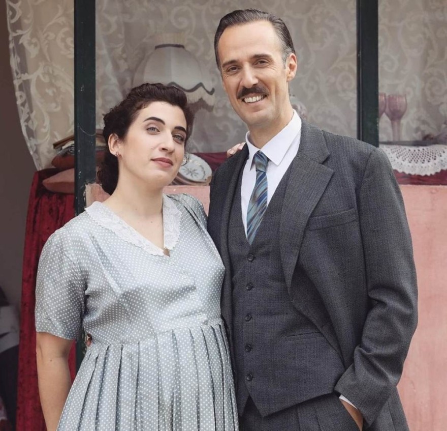 Η Παγώνα των Άγριων Μελισσών δίνει