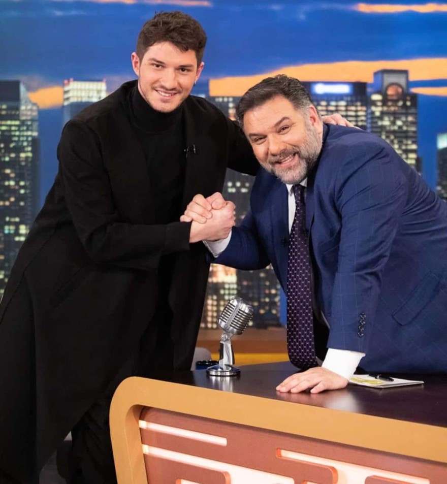 Οι αποψινοί 28/3 καλεσμένοι του Γρηγόρη Αρναούτογλου στο «The 2Night Show»