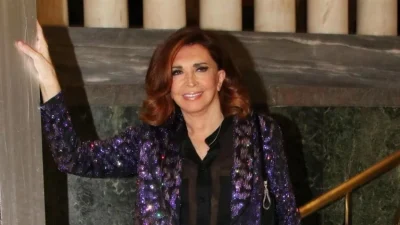 Μιμή Ντενίση: Σπάνια φωτογραφία από τον πρώτο της γάμο πριν 40 χρόνια