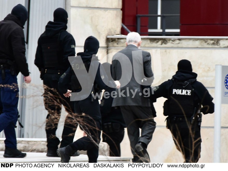 Πέτρος Φιλιππίδης