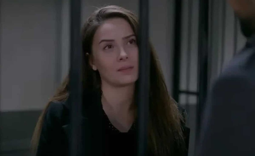 Elif: Η Κιγιμέτ θέλει να γίνει το απόλυτο αφεντικό της έπαυλης και δίνει περισσότερα φάρμακα στη Ματσιντέg