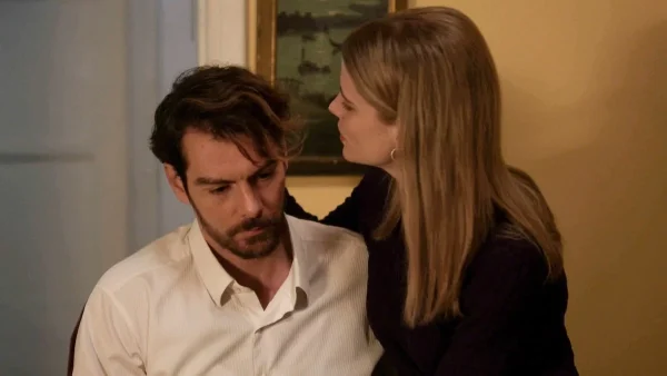 Άγριες Μέλισσες: Μια δυσάρεστη έκπληξη περιμένει τον Κωνσταντή - Η Πηνελόπη μετανιώνει που...