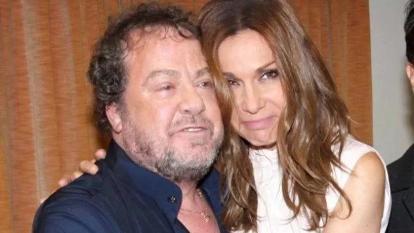 Κρατάει από το 1994 - Η άγνωστη σχέση της Δέσποινας Βανδή με τον Γιάννη Πάριο