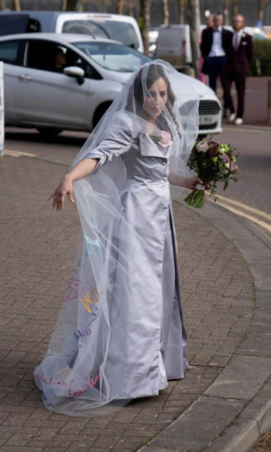 Νυφικό γυναίκα Ασάνζ