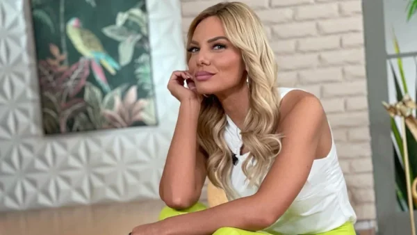 Εκτός ΣΚΑΪ για μία εβδομάδα η Ιωάννα Μαλέσκου - Τι συνέβη;