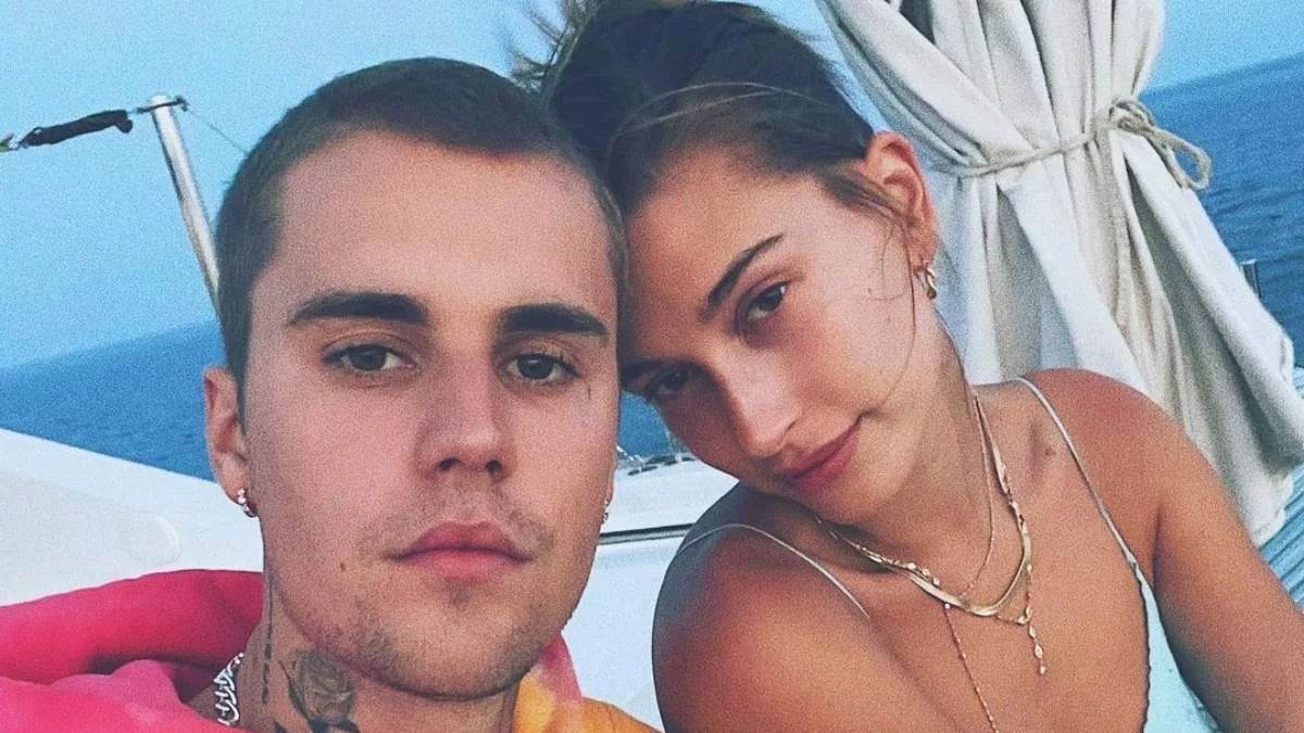 Ανησυχία με την υγεία της Hailey Bieber - Τι ανίχνευσαν οι γιατροί στον εγκέφαλό της