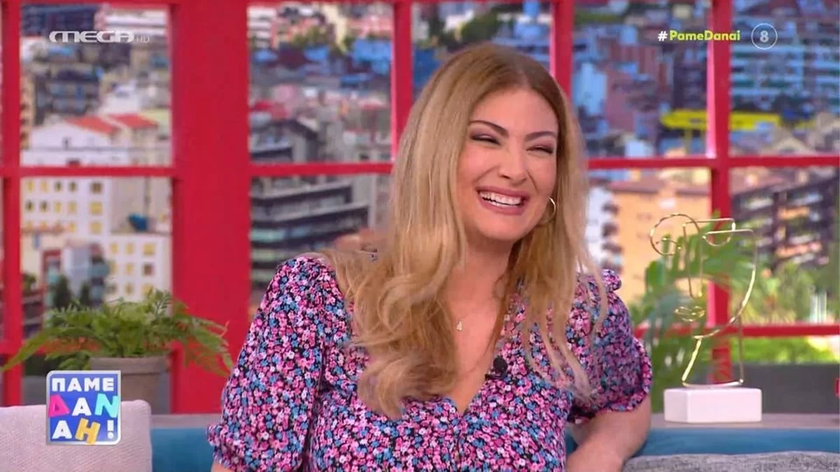 «Παιδιά δεν ξέρετε πόσο πολύ...» - Επέστρεψε στην εκπομπή Πάμε Δανάη η Δέσποινα Καμπούρη