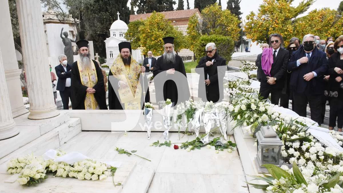 Τρισάγιο Δημήτρη Κοντομηνά: Μαυροφορεμένοι φίλοι και γνωστοί - Τραγικές φιγούρες Βερύκιος και Τσιμτσιλή