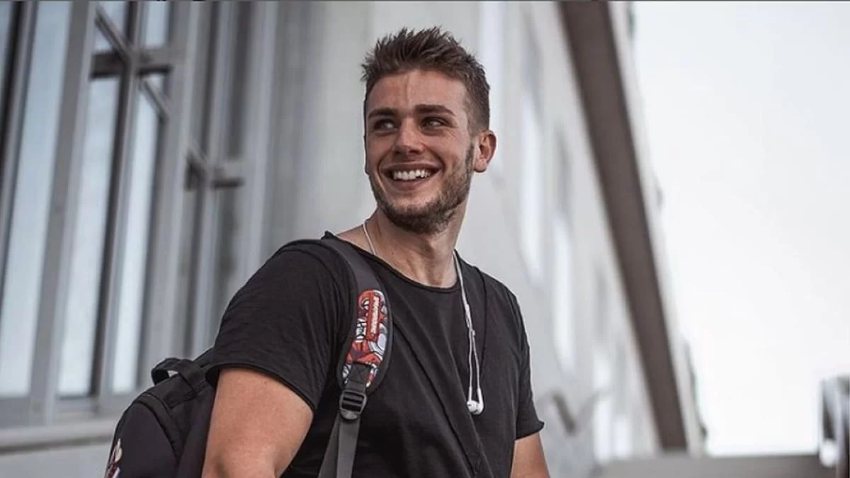 Σούσουρο στο διαδίκτυο με την ανάρτηση του Αλέξανδρου Κοψιάλη - Δείχνει για πρώτη φορά την...