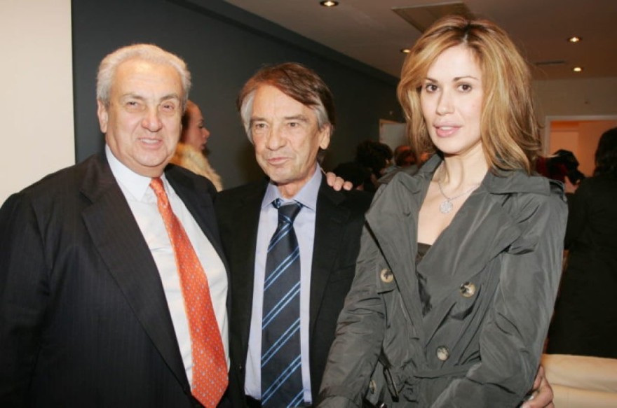 Η κούκλα κόρη του Δημήτρη Κοντομηνά 